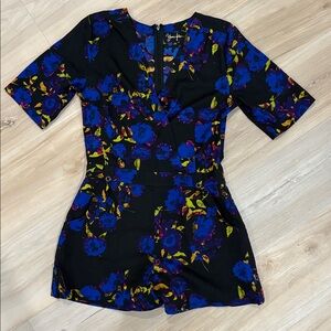 Yumi Kim Black Floral Blue Romper Shorts Size XS